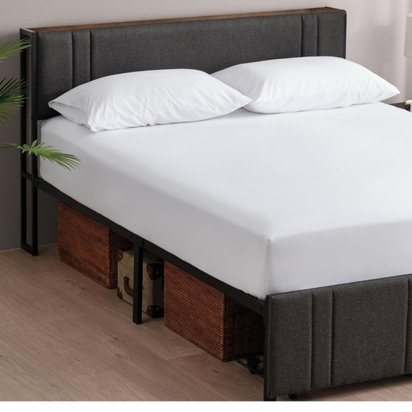 Z-hom Queen Bed Sheets 4 Piece Set Queen 16 inch Deep Pocket White - Picture 2 of 9